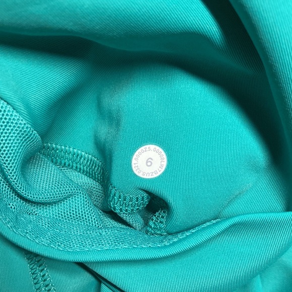 Lululemon Power Thru Short 6” Maldives Green 6 - Picture 6 of 6